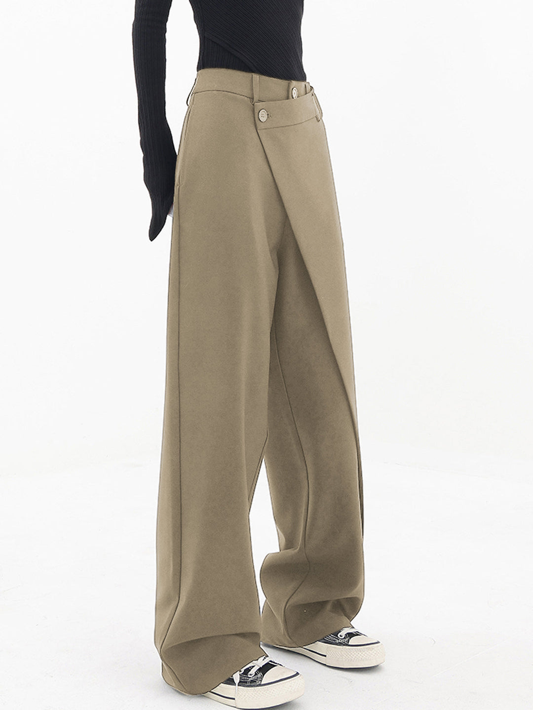 Pantalon Large à Boutons Asymétriques